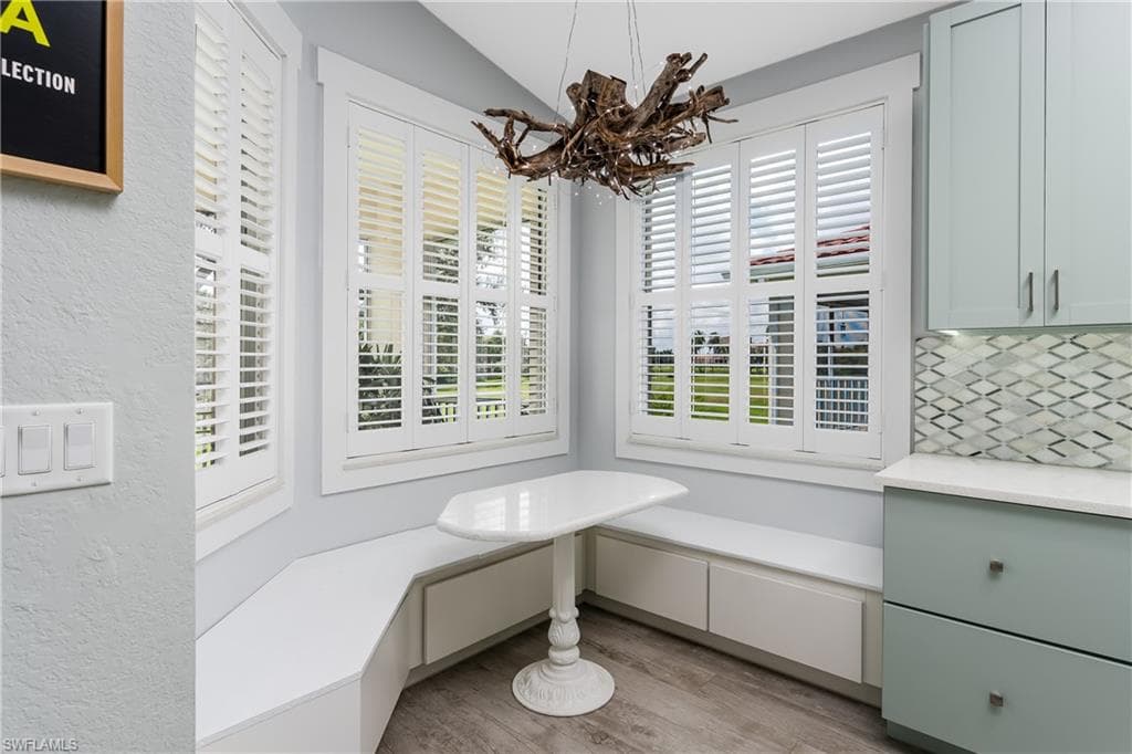 650 Lalique CIR 308 photo 12 of 50