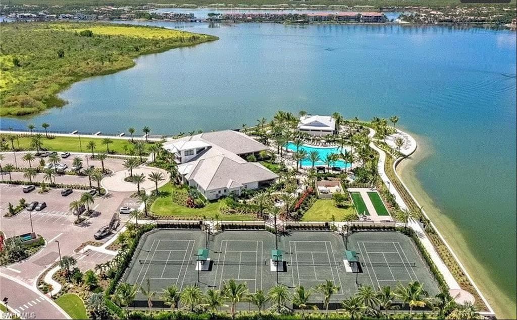 Bird's eye view with a water view