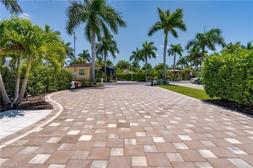 13461 Ladyfish LN photo 12 of 30