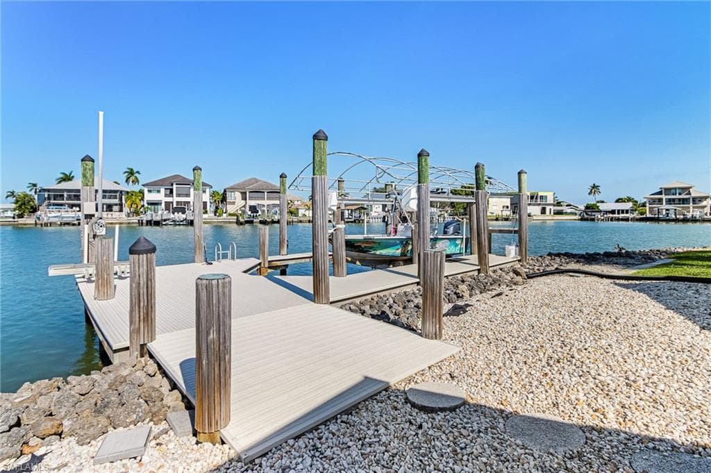 DOCK