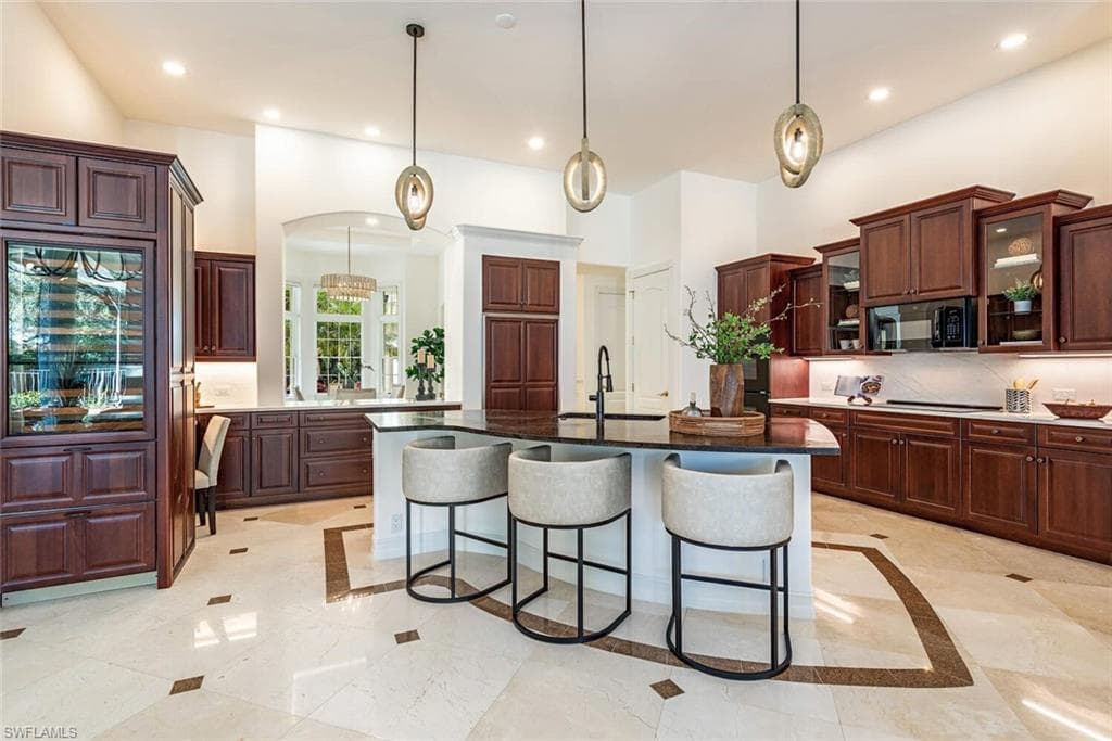 1252 POCANTICO LN photo 14 of 50