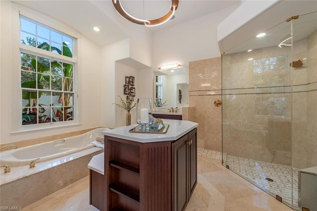 1252 POCANTICO LN photo 19 of 50