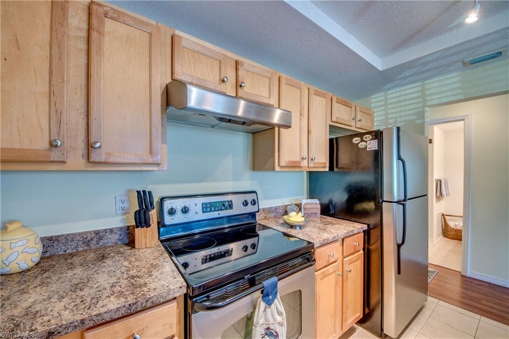 3324 N Key DR 5 photo 18 of 37