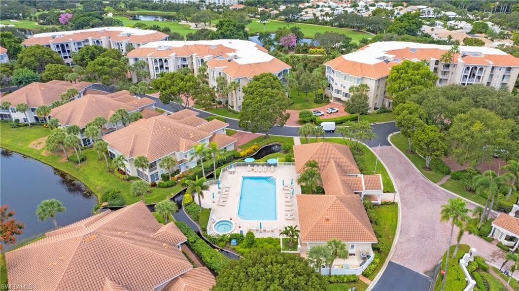 8487 Abbington CIR 1121 photo 40 of 40