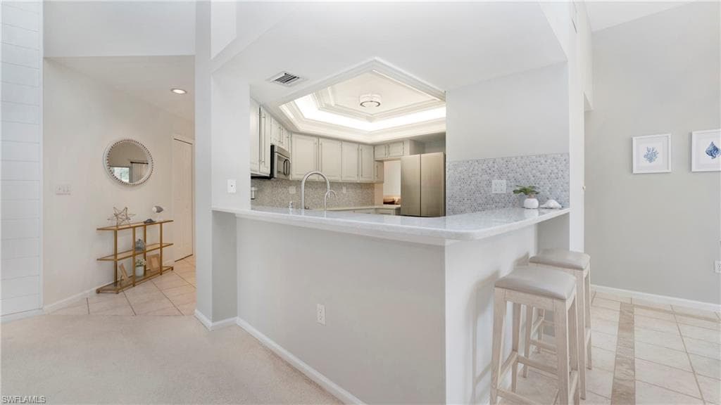8487 Abbington CIR 1121 photo 8 of 40