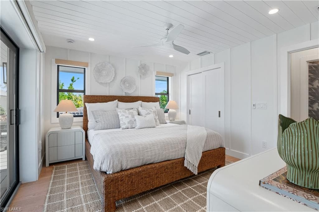 24 Beach Homes photo 21 of 41