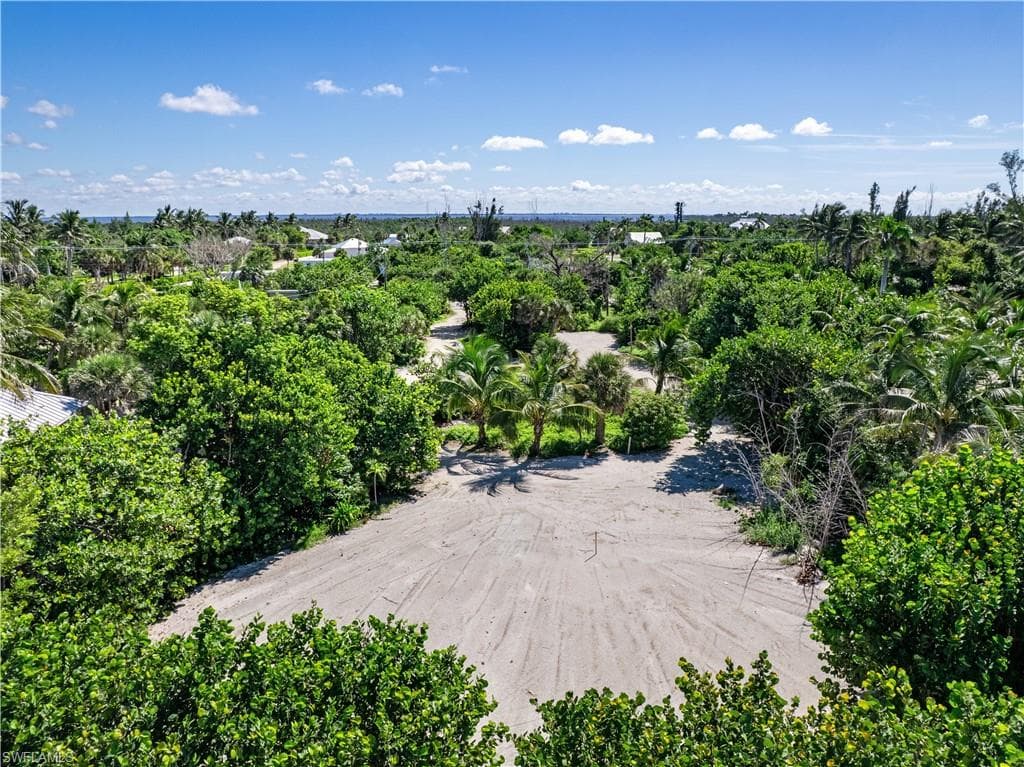 16548 Captiva DR photo 12 of 21