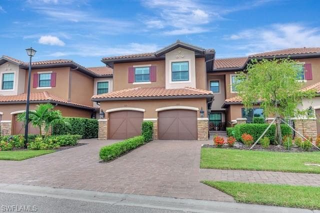 With attached one car garage