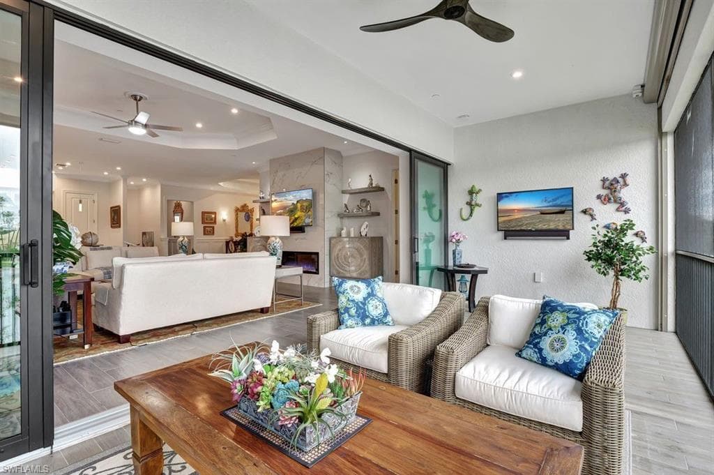 View from lanai into the family room