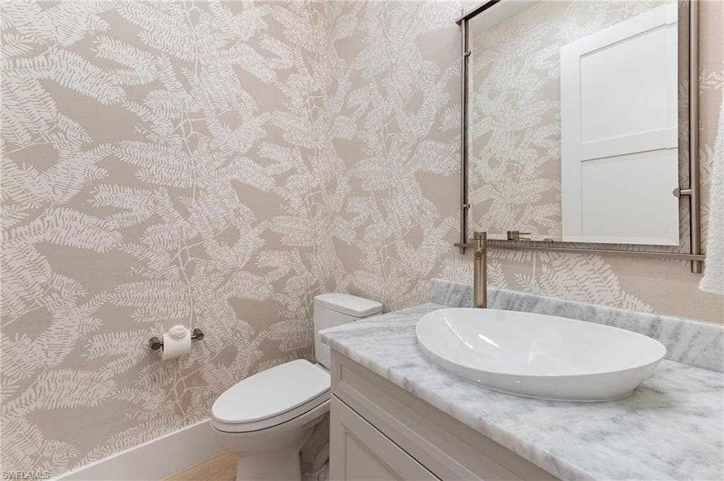Half-size Bathroom