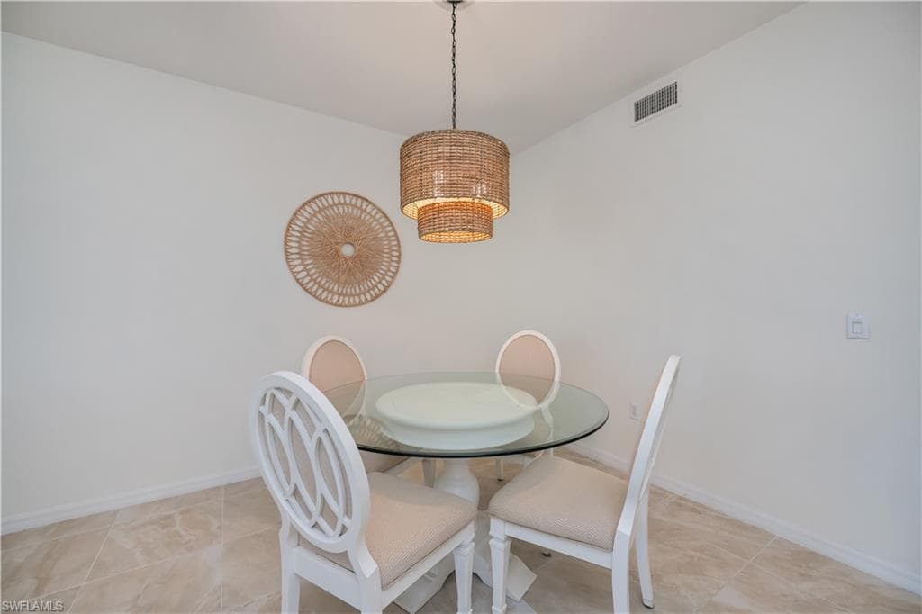 10109 Colonial Country Club BLVD 2404 photo 13 of 43