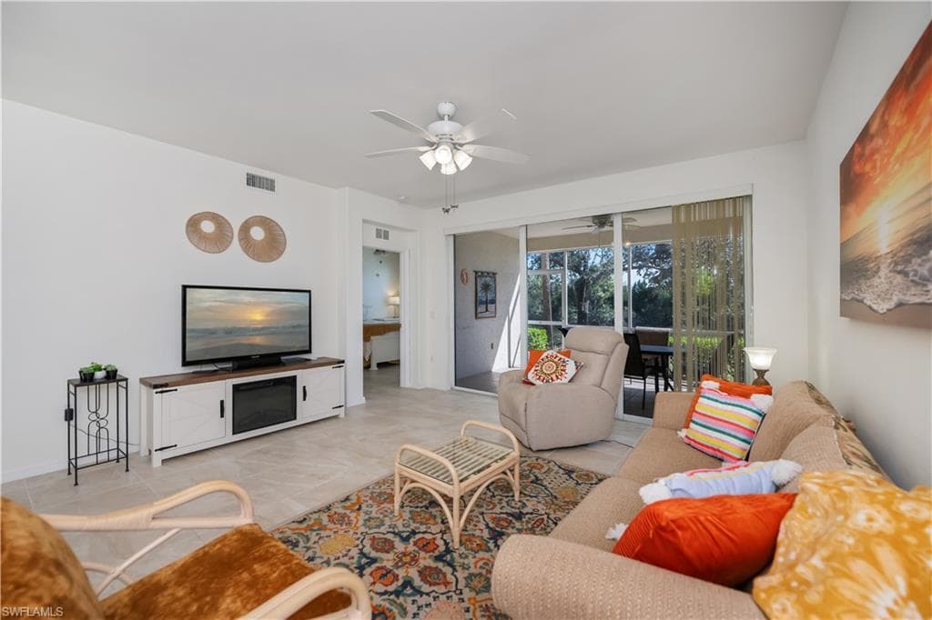 10109 Colonial Country Club BLVD 2404 photo 12 of 43