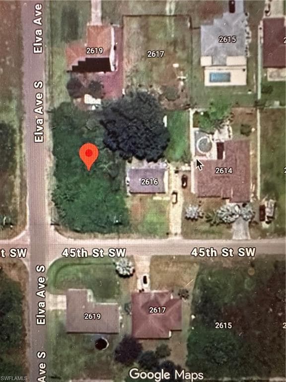 Aerial map of property and surrounding area