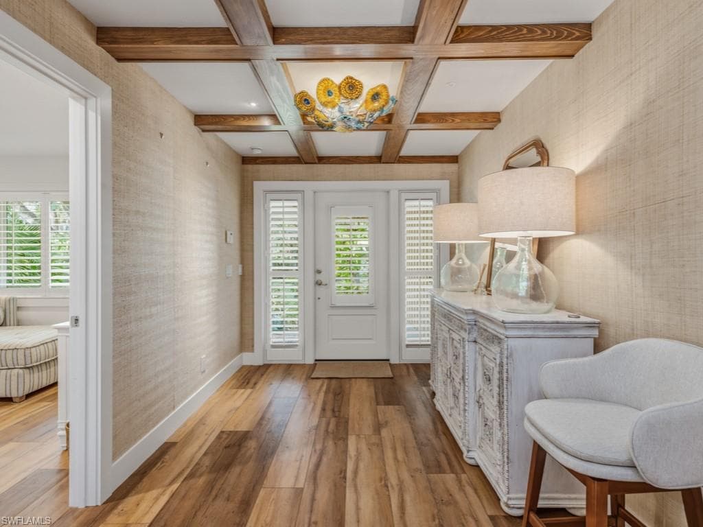 Foyer - Entry