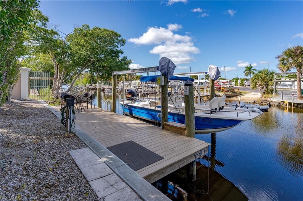 13407 Snook CIR photo 7 of 30