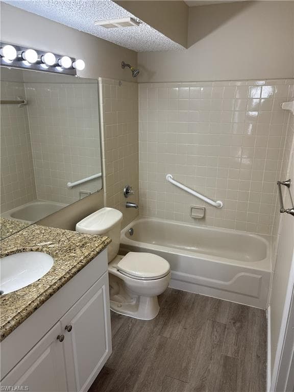 13625 Eagle Ridge DR 318 photo 11 of 26
