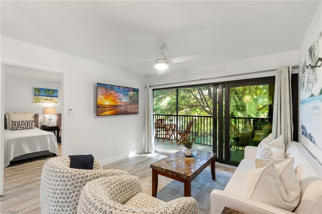 600 Neapolitan WAY 257 photo 4 of 35