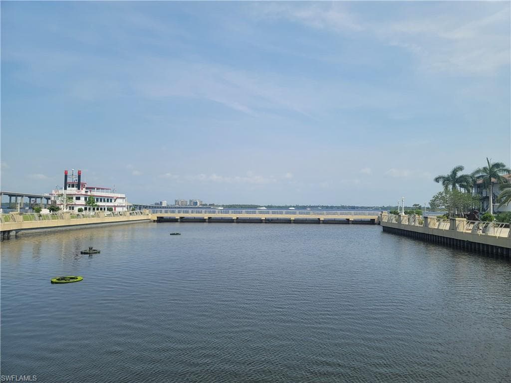 Downtown River basin and Cruise port