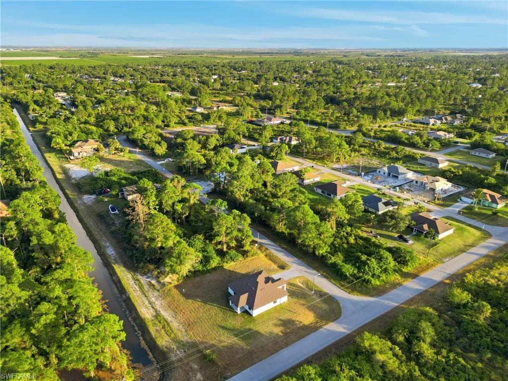 Aerial view of property and surrounding area