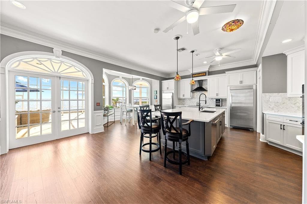 1807 Coral CIR photo 11 of 46