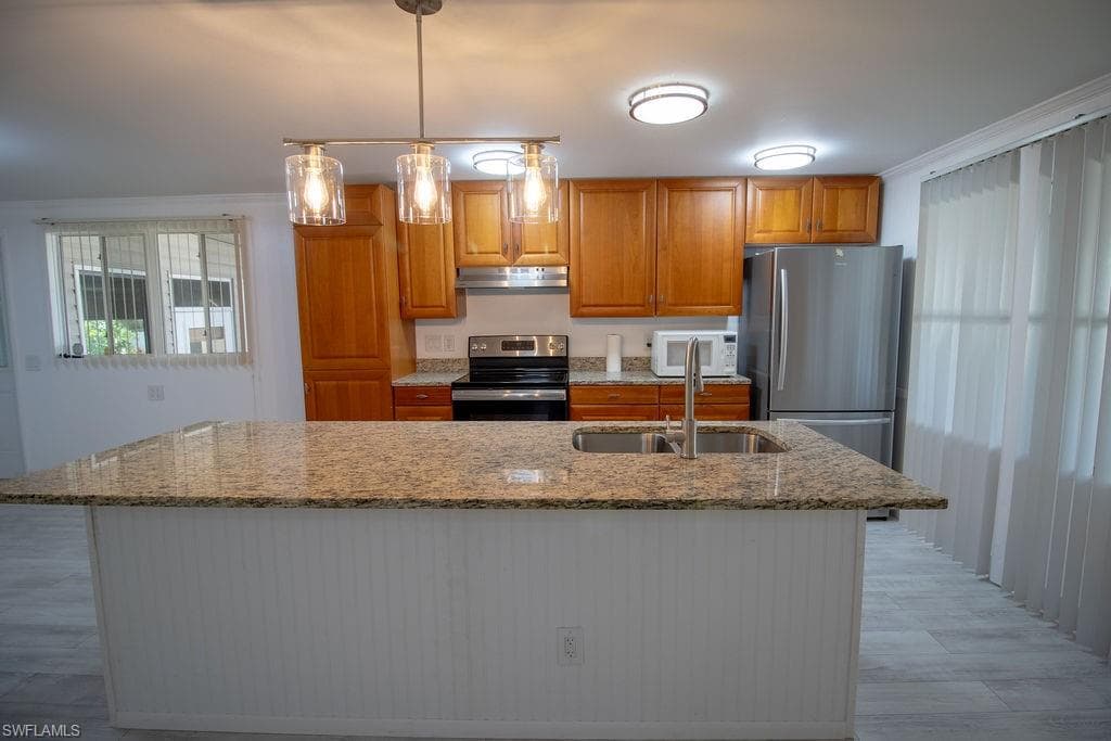 5506 Virginia Dare LN photo 6 of 44