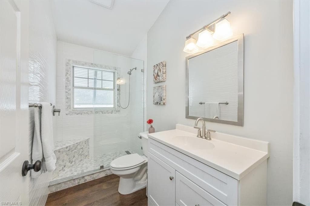 Upstairs guest bathroom