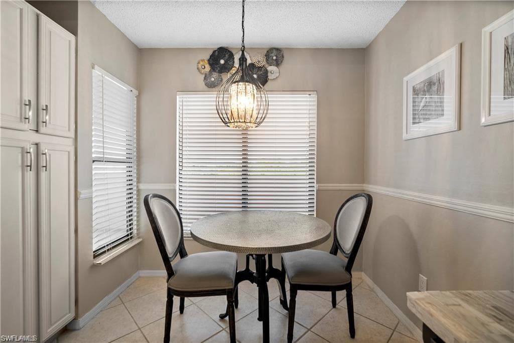 Dinette Area in Kitchen