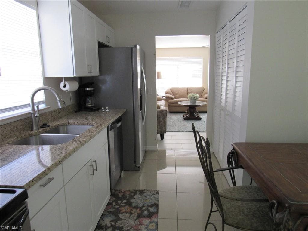 17226/17228 Whitewater CT photo 6 of 20