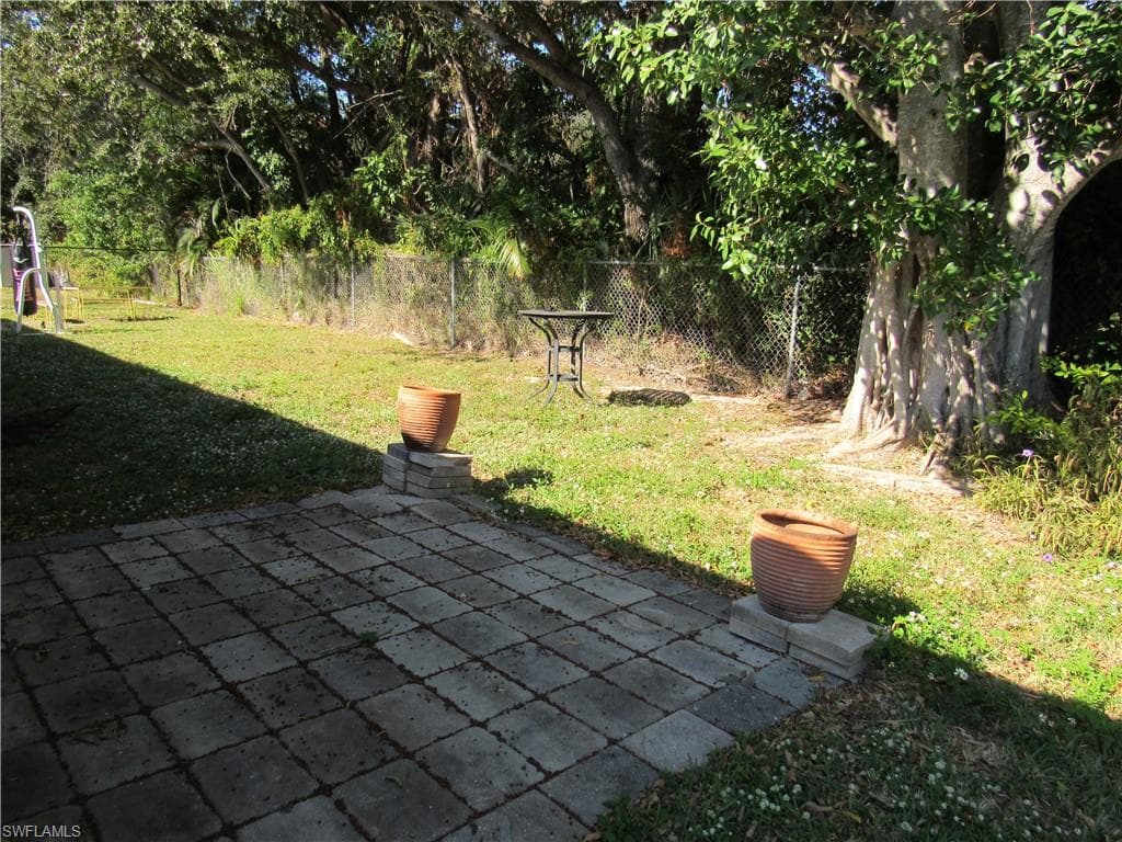 17226/17228 Whitewater CT photo 18 of 20
