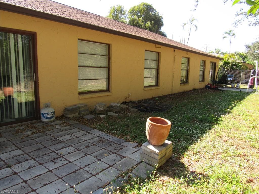 17226/17228 Whitewater CT photo 19 of 20
