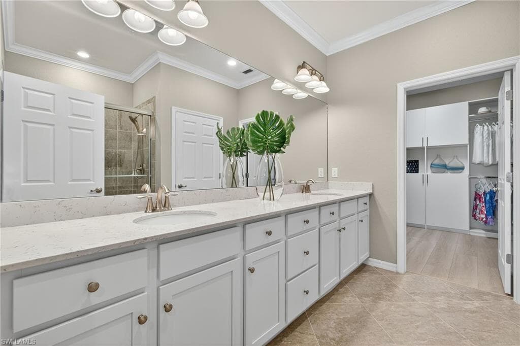 11768 Grand Belvedere WAY 203 photo 18 of 47
