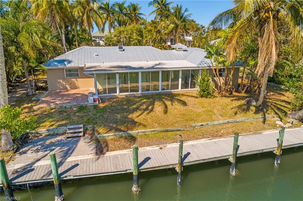 2195 Sheepshead DR photo 3 of 14