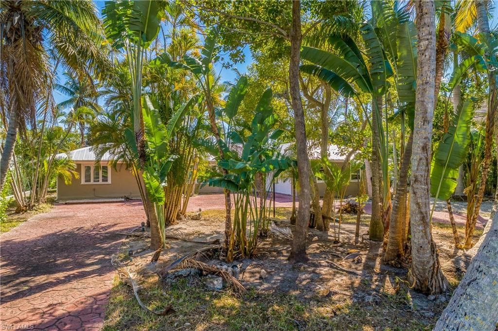 2195 Sheepshead DR photo 8 of 14
