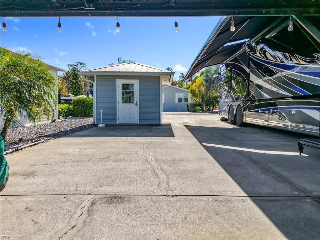 View of patio / terrace with an outdoor structure