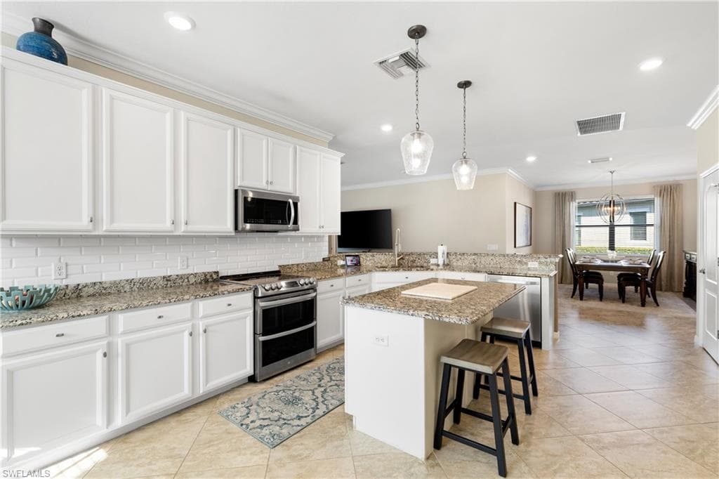 4698 Abaca CIR photo 6 of 39