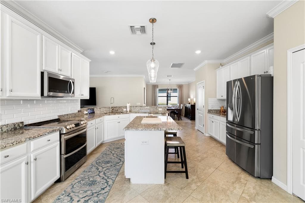 4698 Abaca CIR photo 7 of 39