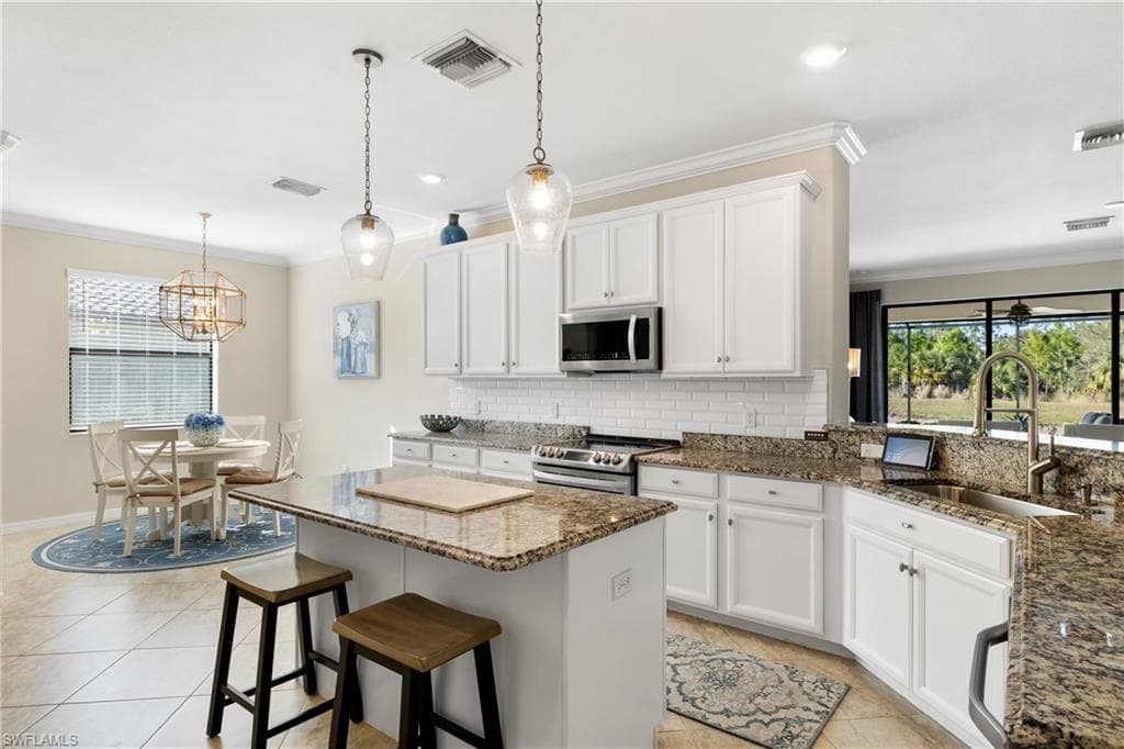 4698 Abaca CIR photo 4 of 39