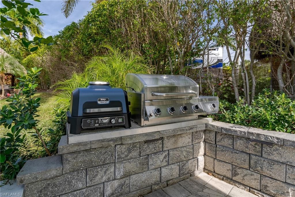 13598 Snapper LN photo 21 of 41
