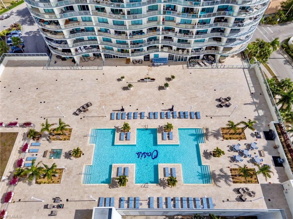 community pool, sunning deck, BBQ area
