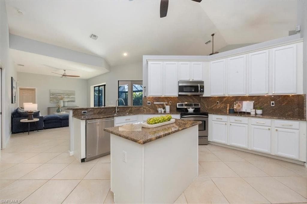 7074 Sugar Magnolia CIR photo 5 of 35
