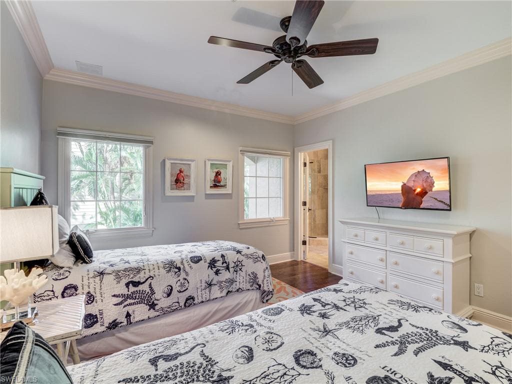 15160 Captiva DR photo 24 of 50