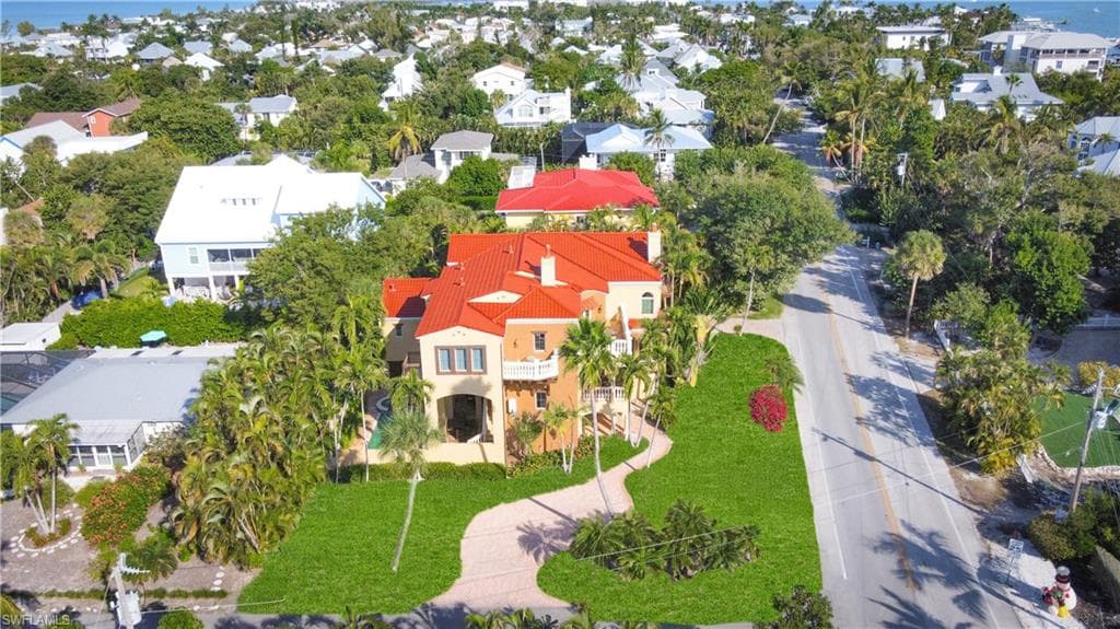 15160 Captiva DR photo 41 of 50