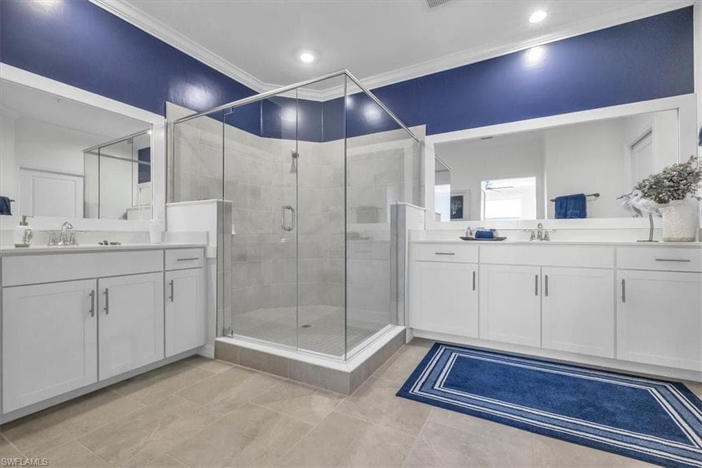 5704 Melbourne CT 6722 photo 20 of 49