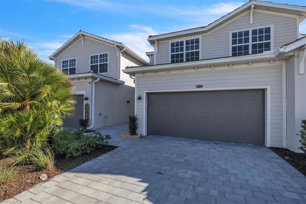5704 Melbourne CT 6722 photo 33 of 49