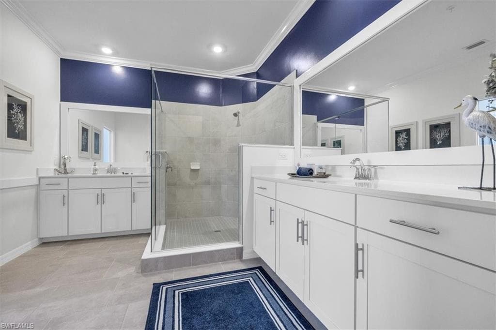5704 Melbourne CT 6722 photo 21 of 49