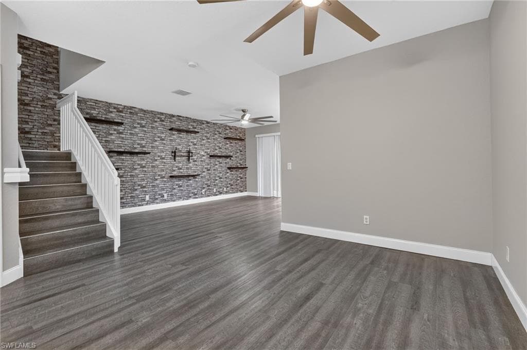 4048 Cherrybrook LOOP photo 12 of 50
