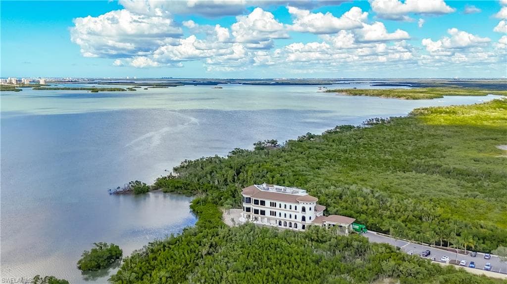 The Bay Club
