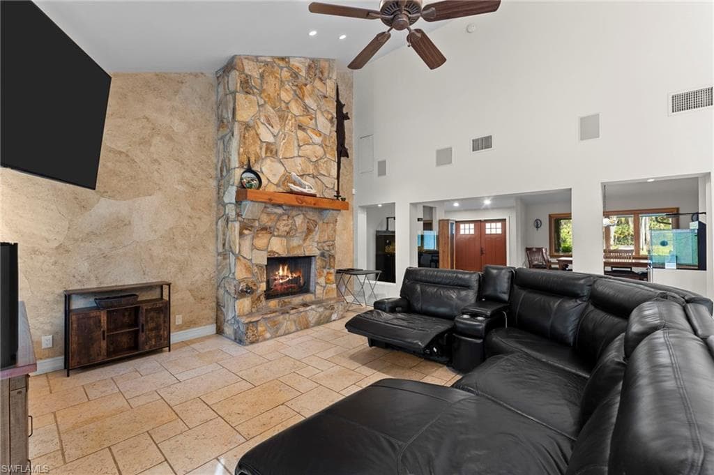 840 Jung BLVD W photo 22 of 39