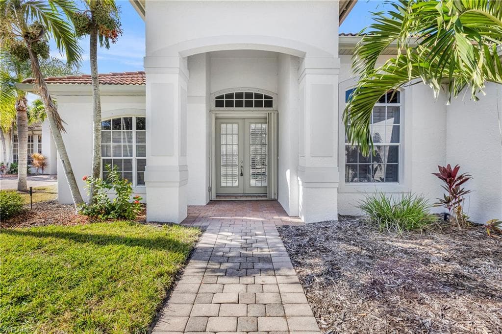 11099 Sea Tropic LN photo 4 of 46
