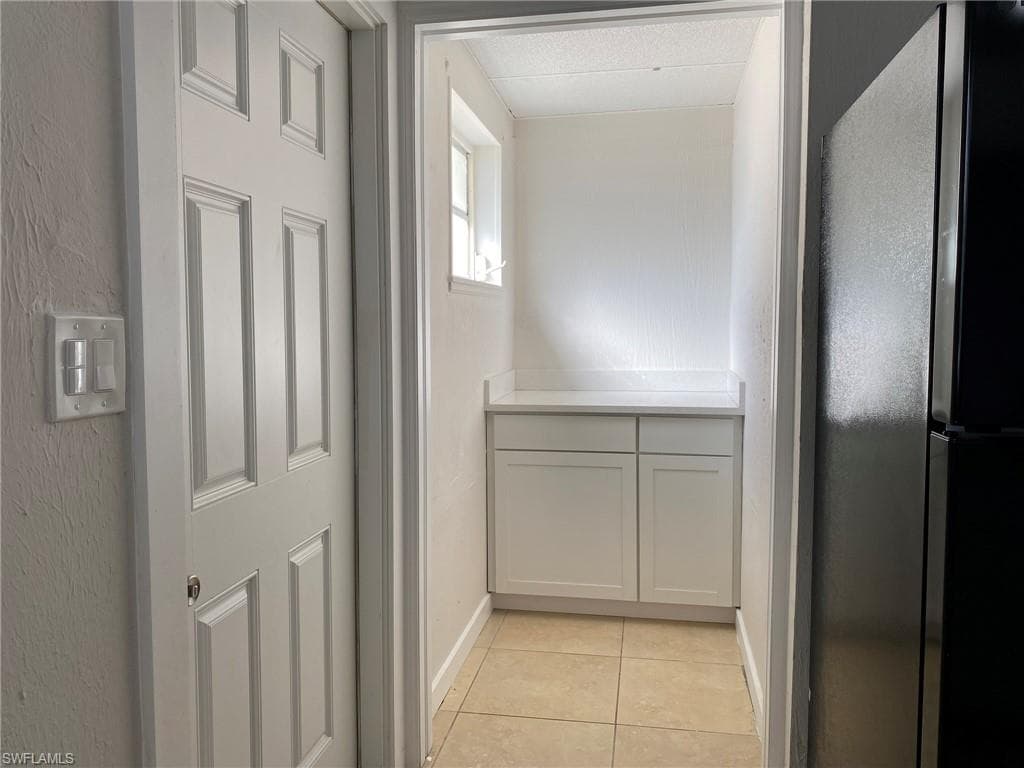 2084 Monroe AVE photo 9 of 10